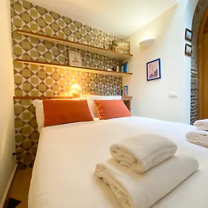 Holiday home Le Petit Italy